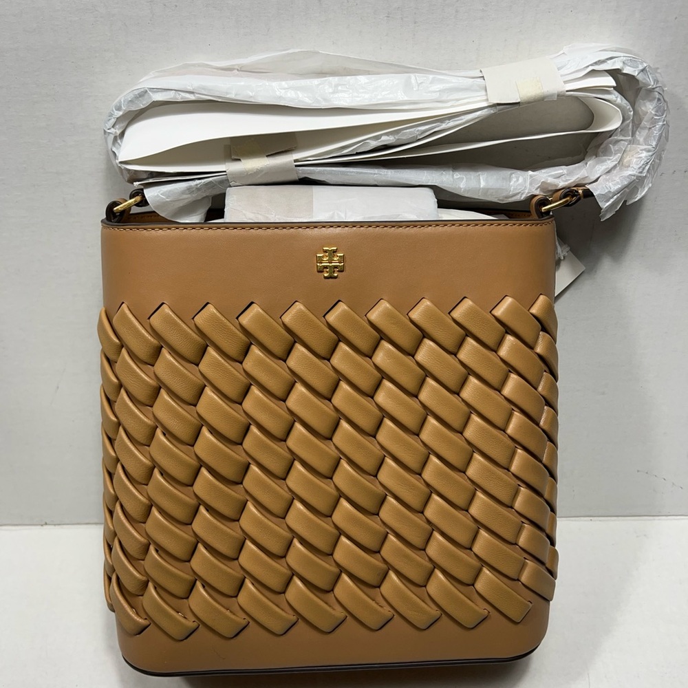 Tory Burch Emerson Woven Bucket Bag In Tiramisu Brown MSRP: $548